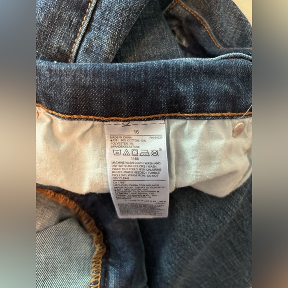 NWOT Old Navy skinny jeans, size 16 - Picture 4 of 4